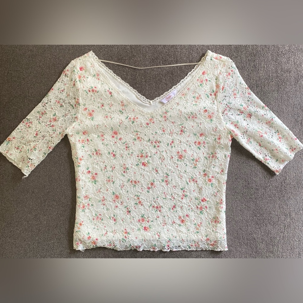CANDIE’S Floral Top